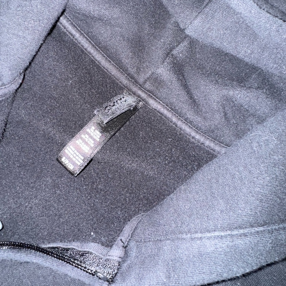 SKIMS Classic Cotton Fleece Zip-Up Hoodie - Picture 2 of 5